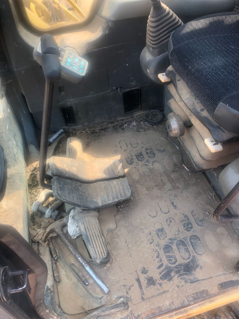 1997 KOMATSU PC200LC-6LE - Image 17